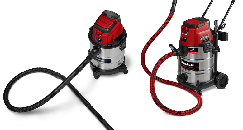 Zwei Einhell Nass-Trockensauger mit unterschiedlichen Saugschläuchen – ein Standard-Saugschlauch und ein robuster Premium-Saugschlauch.